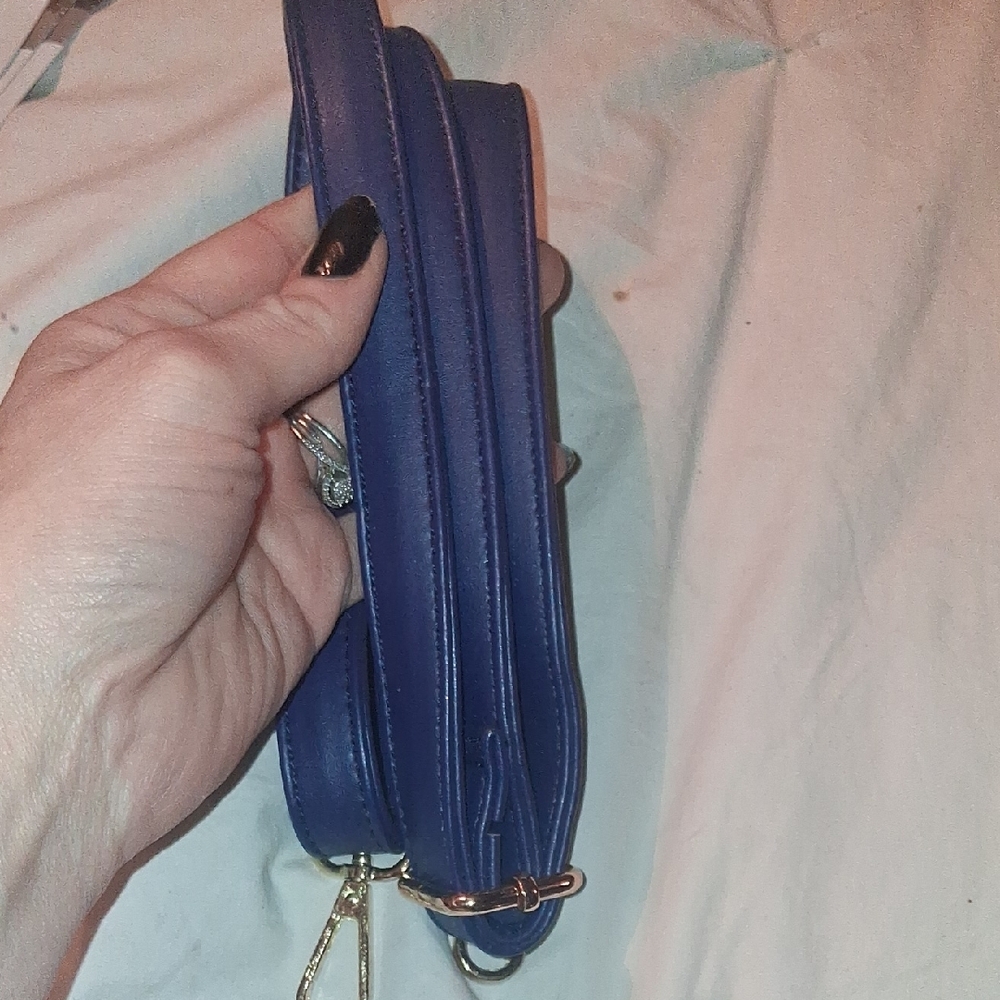 Chic Quilted Navy Satchel with Scarf Accent - Picture 6 of 7